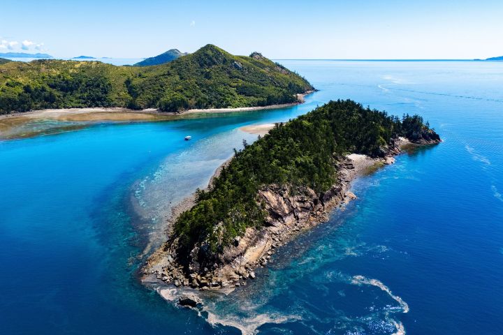 an island in the middle of a body of water